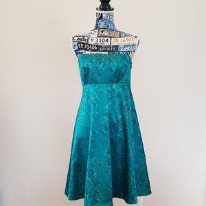 Teal party dress. Size 6.
